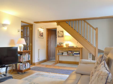 Spacious living room | Wren Cottage, Ross-on-Wye