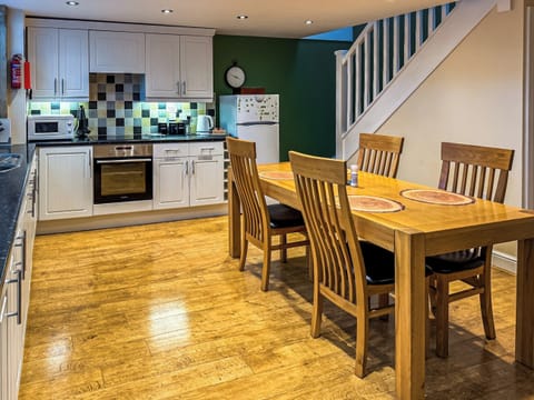 Dining Area | Oak Tree Barn - Oak Tree Holiday Lets, Otterburn