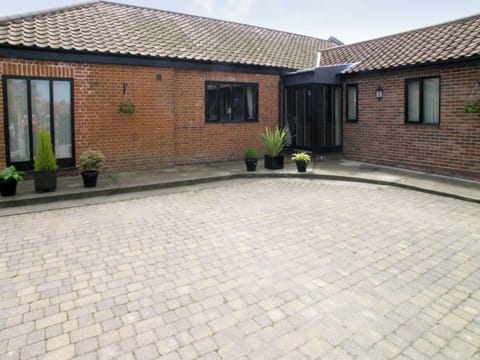 Exterior | Gables Barn, Martham