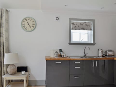 Open plan living/dining room/kitchen | Geordie&rsquo;s Byre, near Comrie and Crieff