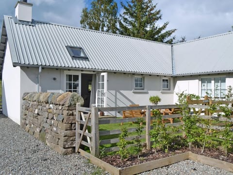 Exterior | Geordie&rsquo;s Byre, near Comrie and Crieff