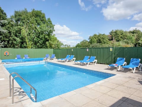 Swimming pool | Sunset - Horselake Farm Cottages, Cheriton Bishop