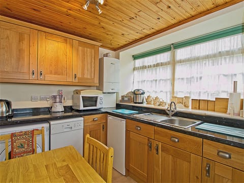 Kitchen | The Coach House, Birnam, nr. Dunkeld