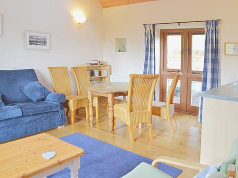 Open plan living/dining room/kitchen | The Threshing Barn, Westbury Sub Mendip, nr. Wells
