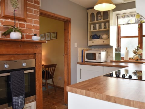 Lovely kitchen | The Gig House, Stonham Aspal