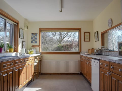 Large, well equipped kitchen | Burnside, St Andrews