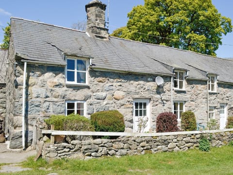Attractive holiday cottage | Hen Hafod, Bala