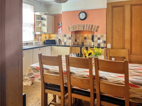 Dining Area | Ty Nain, Tywyn