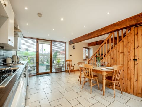 Kitchen/diner | The Granary - Court Farm Holiday Barns, Bream, near Lydney
