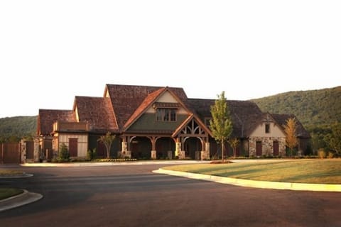 Lake Arrowhead Country Club, Golf, Tennis, Pools, And Restaurant and Bar.