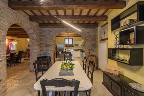 Villa Design 9 (6720)