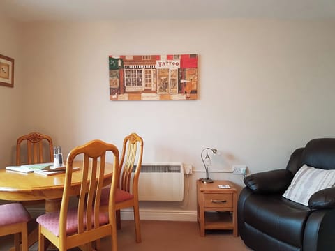 Welcoming living and dining room | Limetrees - Hewetson Court - Hewetson Court, Keswick