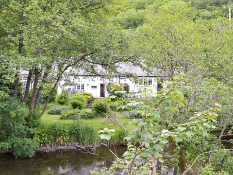 Exterior | Woodside - The Old Smithy, Llandadarn Fynydd, nr. Llandrindod