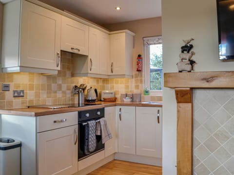 Kitchen | Swallow Lodge, Bardennoch West, near Carsphairn