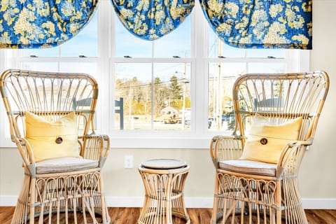 Master bedroom sitting area