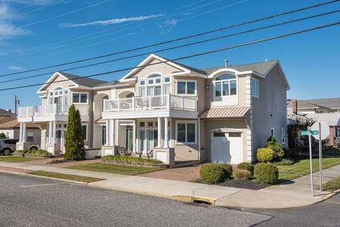 Atlantic Avenue Corner property w/ off street parking