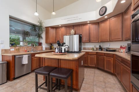 Fully stocked kitchen W/ Double oven and microwave