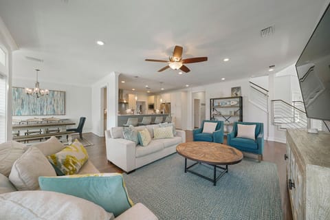Lizard Palms - Beautiful 30A Vacation Rental House with Private Pool, Golf Cart, and Beach Views in Dune Allen Beach, Florida - Five Star Properties Destin/30A