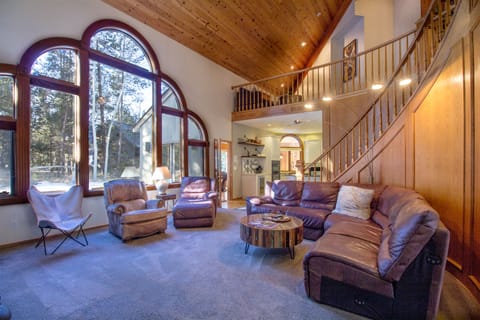 Living Room - Main Level