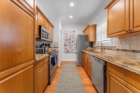 Fully equipped kitchen