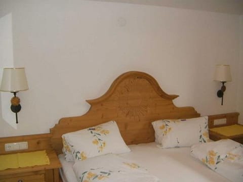 Apartment Berg - Pension Sunnbichl Bed and Breakfast in Ellmau