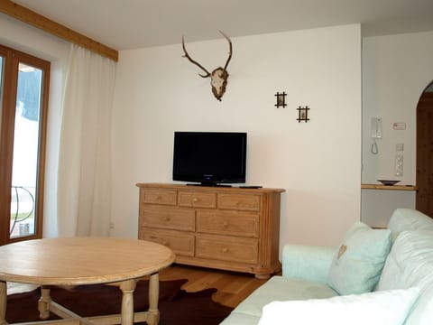 Apartment Adler 70m²/1 bedroom/1 living room/DU/WC sep. - Alpine chalet "Der Tyroler Apartment in Salzburgerland