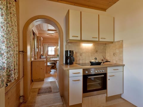 Apartment Gamsbleamei - House Strobler Apartment in Salzburgerland