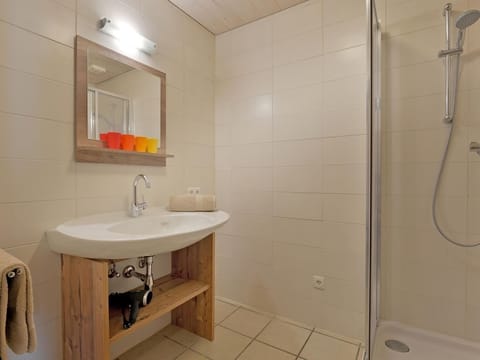 App. Hedgehog, 2 bedrooms, toilet and shower separated - house fable Apartment in Salzburgerland