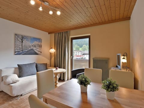 App. Hedgehog, 2 bedrooms, toilet and shower separated - house fable Apartment in Salzburgerland