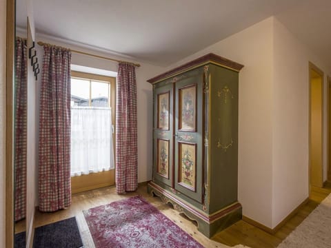 App 2, 2 Schlafr., 1 Wohnschlafr. / DU od. Bathroom WC - Apartments Antoniushof Apartment in Ellmau