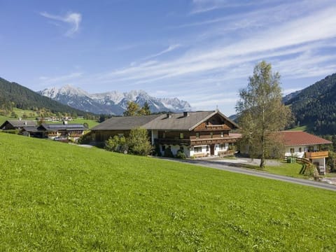 Bauernhof Hinterfirst - Family Fuchs - Apartment/apartment, shower and bath, WC, 2 Apartment in Salzburgerland