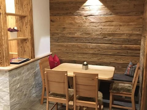 Bauernhof Hinterfirst - Family Fuchs - Apartment/apartment, shower and bath, WC, 2 Apartment in Salzburgerland