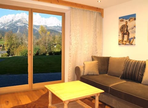 Apartment Kaisergarten 70m�� / 2 sep. Schlafr./2 baths - my "TYROLapart" Apartment in Salzburgerland