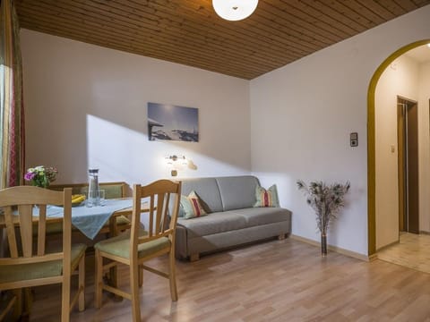 Pölven - House Gratz, Austria Apartment in Salzburgerland