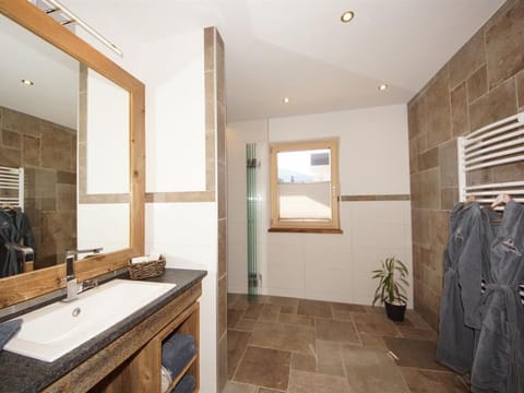 Appartement Steinadler, 2 bedrooms wheelchair accessible - Kaiserappartements Marie Apartment in Ellmau