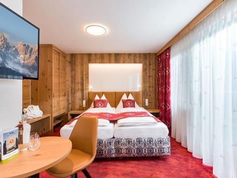 Triple room with shower or bath Bathroom, toilet - Hotel Feichter Apartment in Salzburgerland