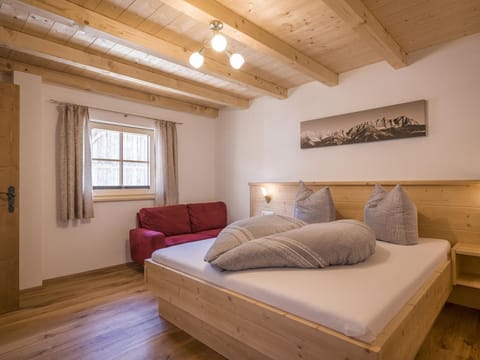 Apartment Reischerhof - Apartment with 2 bedrooms and kitchen Farm Stay in Salzburgerland