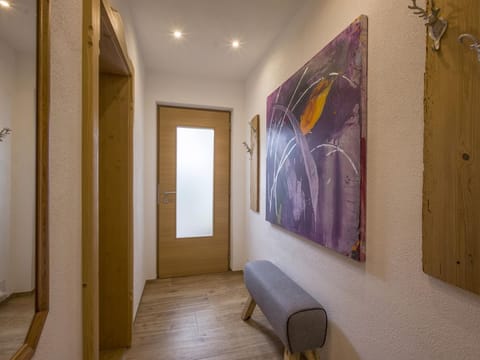 Hirzinger Marlis - apartment/apartment, shower, WC, 1 bedroom Apartment in Ellmau