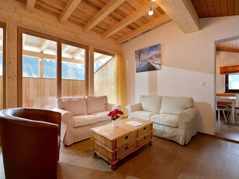 App. Fox, 3 bedrooms, 2 bathrooms with shower + WC - house fable Apartment in Salzburgerland