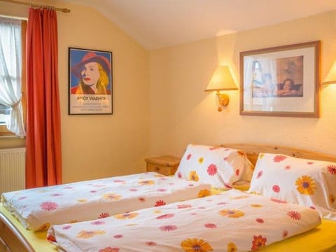 Apartment "Lucas" 3 bedrooms, terrace - Ferienwohnung Weinfurter Luise Apartment in Ellmau