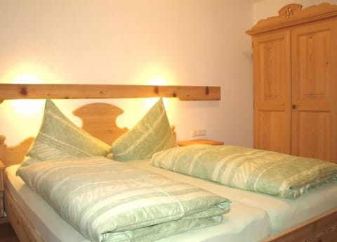 Apartment Tyrolapart / sep. Sleep u. Living / 2 bathrooms / balcony - my "TYROLapart" Apartment in Salzburgerland