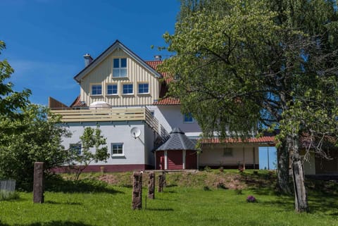 Landhaus Seewald view form the garden onto the house