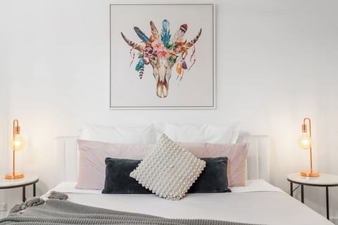 Beautiful King Size bed