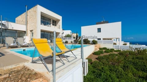 Latchi Holiday Villa EV21