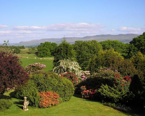 Beautiful spacious garden with stunning views of the Campsie Hills.