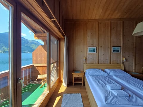 Waterfront Apartment 3 Apartment in Zell am See