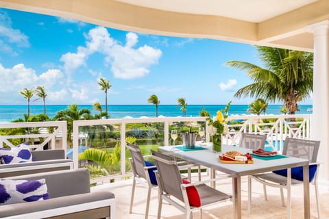 Private balcony with view over Grace Bay.