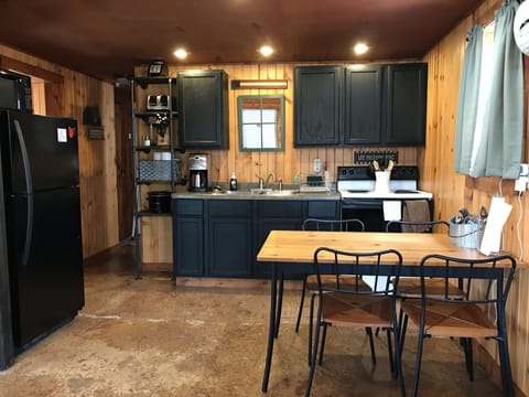 Full kitchen with everything you need, even a coffee grinder!