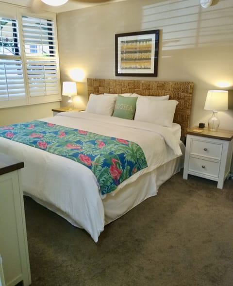 En-suite bedroom with master bath and King bed