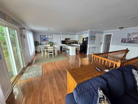 Kitchen and dining rooms